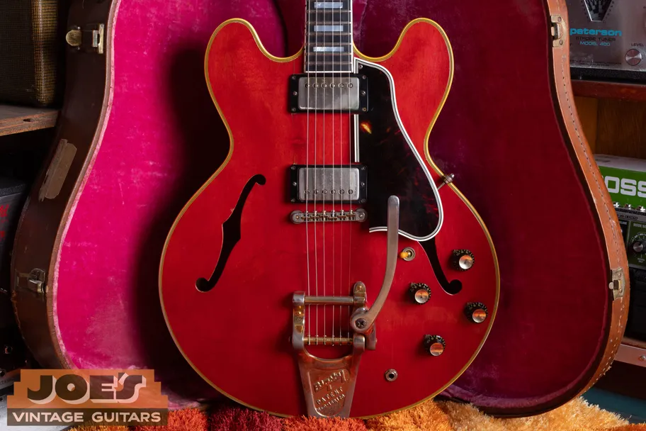 1959 Gibson ES-355 cherry finish bound f-holes gold hardware