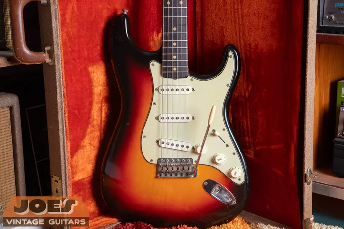 1962 Fender Stratocaster Authentication guide.