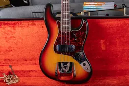 1972 sunburst Fender Jazz Bass