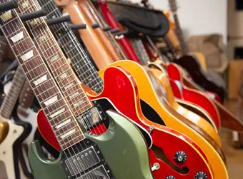 Find Classic And Vintage Guitar Collections In Our Online Shop